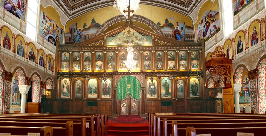 Έλληνες-αγιογράφοι-από-τη-Θεσσαλονίκη-αγιογραφούν-εκκλησία-στο-Σαν-Αντόνιο-των-ΗΠΑ