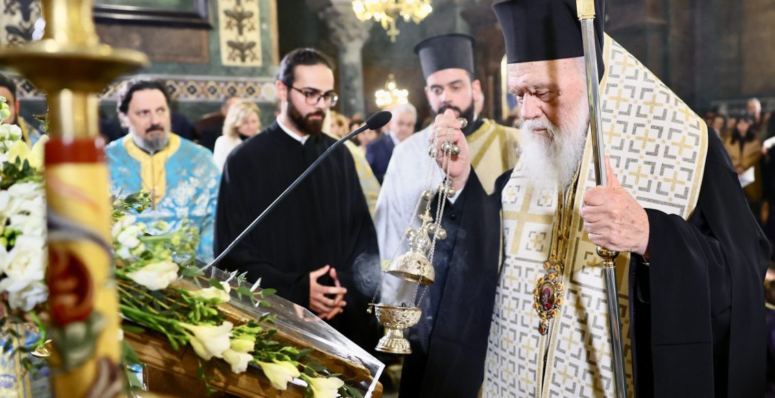 Αρχιεπίσκοπος-Ιερώνυμος:-«Αφήστε-το-“Χαίρε”-να-γίνει-χαρά-που-μεταμορφώνει-τον-κόσμο»-–-Η-Γ΄-Στάση-των-Χαιρετισμών-στη-Θεσσαλονίκη-(ΦΩΤΟ)