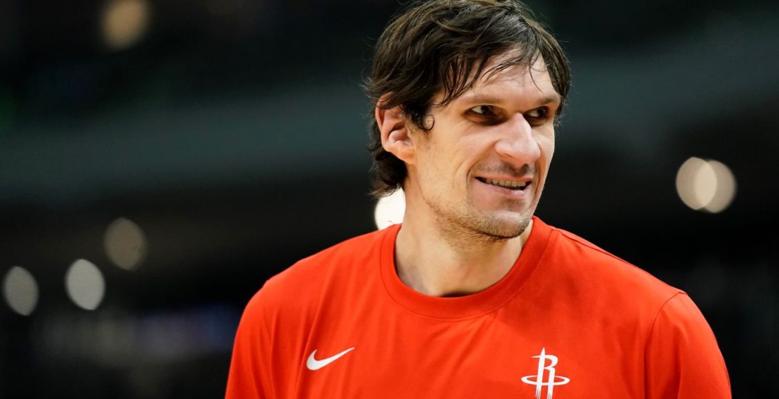 Ο-Μαριάνοβιτς-μπήκε-σε-Κολεγιακή-μπάντα-και-τον…-έδιωξαν!