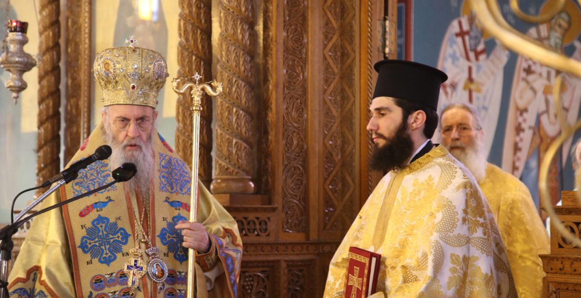 Κυριακή-της-Σταυροπροσκυνήσεως-με-χειροτονία-Πρεσβυτέρου-στην-Ναύπακτο