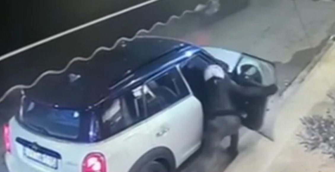 Βίντεο-ντοκουμέντο-από-τη-δράση-δύο-ανδρών-που-έκλεβαν-τσάντες-από-αυτοκίνητα-ενώ-ήταν-μέσα-οι-οδηγοί