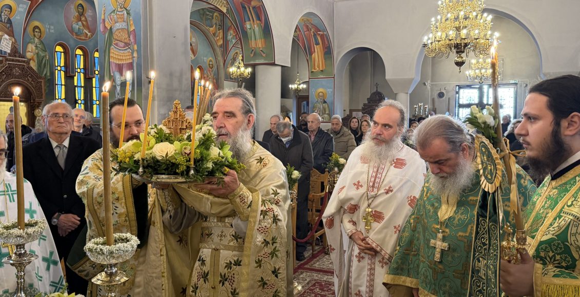 Η-Κυριακή-της-Σταυροπροσκυνήσεως-στην-Ιερά-Μητρόπολη-Νέας-Κρήνης-και-Καλαμαριάς