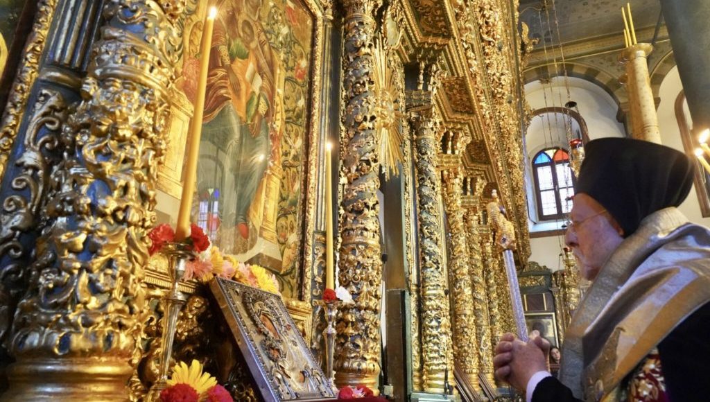 Το-Οικουμενικό-Πατριαρχείο-τιμά-τους-δεκατέσσερις-αιώνες-ζώσης-παράδοσης-του-Ακαθίστου-Ύμνου