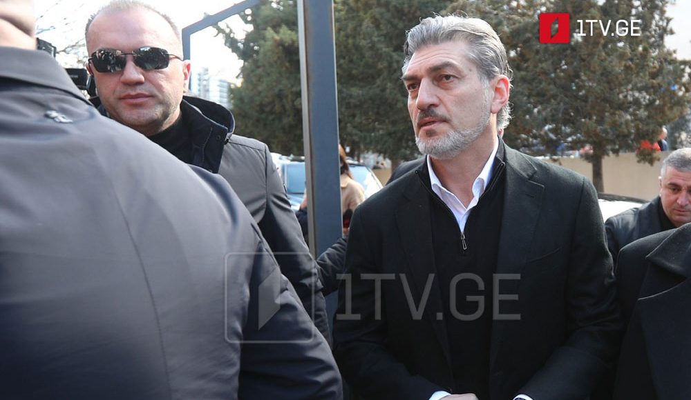 Στο-νοσοκομείο-που-νοσηλεύεται-ο-Πατριάρχης-Ηλίας-ο-Πρόεδρος-της-Γεωργίας