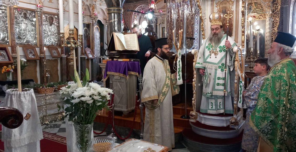 Η-Κυριακή-της-Σταυροπροσκυνήσεως-στην-Ιερά-Μητρόπολη-Χίου