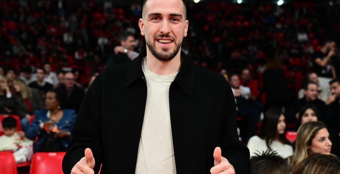 Ολυμπιακός-–-Φενέρμπαχτσε:-Αποθέωση-για-τον-Φορτούνη-στο-ΣΕΦ