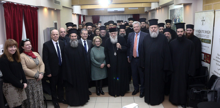 Αρχιεπίσκοπος-Ιερώνυμος:-Διατηρείστε-την-καρδιά-σας-ανοιχτή-στον-Χριστό