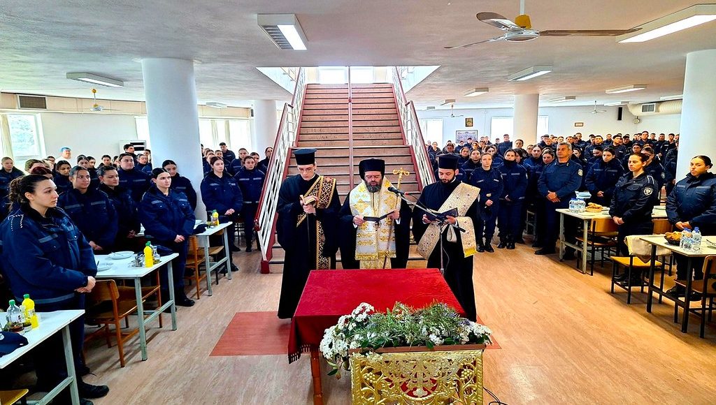 h-Ακολουθία-της-Δ΄-Στάσης-των-Χαιρετισμών-στη-Σχολή-Δοκίμων-Αστυφυλάκων-Κομοτηνής