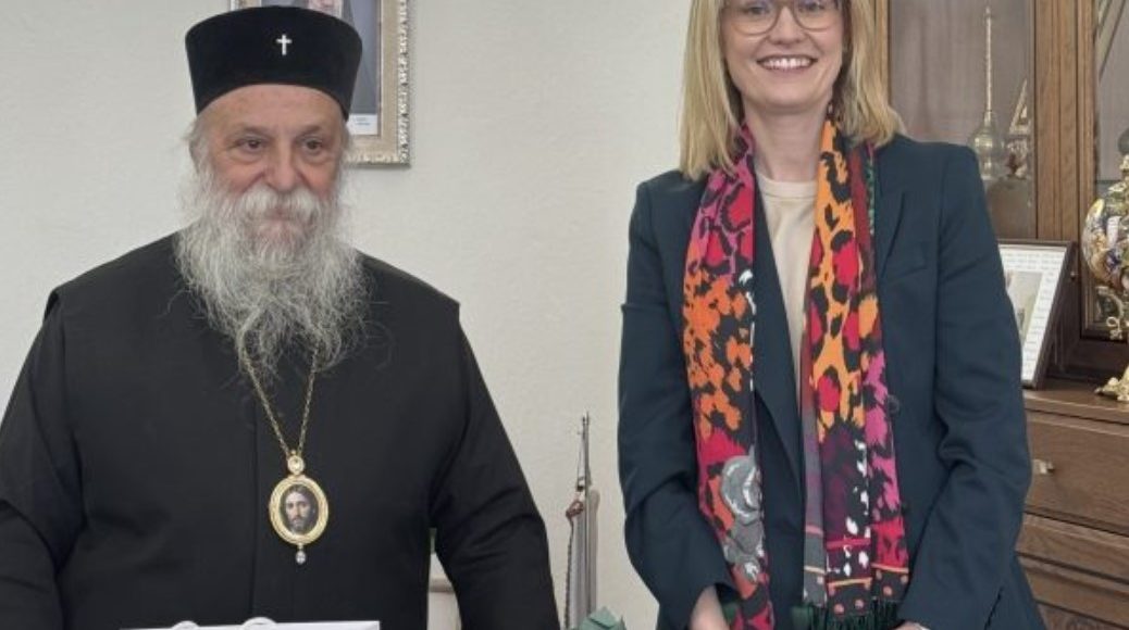 Επίσκεψη-της-Πρέσβεως-της-Ιρλανδίας-στον-Μητροπολίτη-Γρεβενών