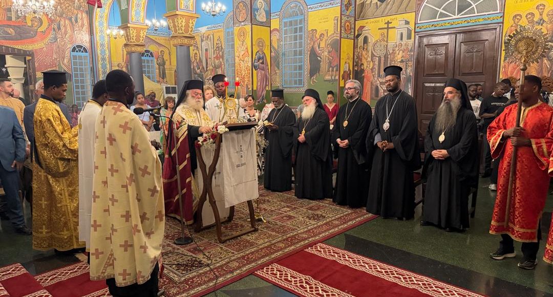 Ο-Πατριάρχης-Αλεξανδρείας-έψαλλε-τους-Χαιρετισμούς-στην-Κινσάσα