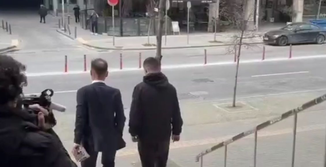 Ελεύθερος-ο-19χρονος-φίλος-του-20χρονου-Κλεομένη-–-Αντιμετωπίζει-πλέον-κακουργηματική-δίωξη