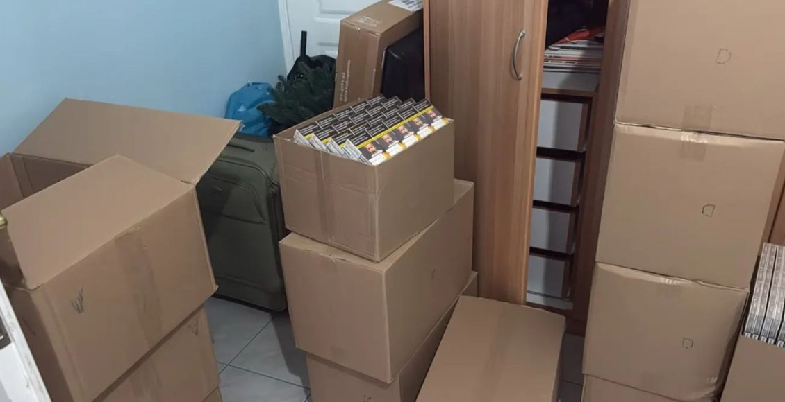 Εξαρθρώθηκε-κύκλωμα-που-διακίνησε-μέσα-σε-έναν-χρόνο-240000-λαθραία-πακέτα-τσιγάρα-–-1-εκατ.-ευρώ-η-ζημιά-για-το-Δημόσιο