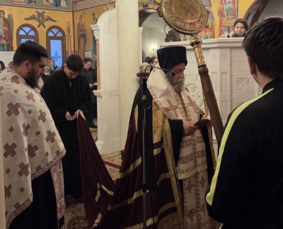 Ιωαννίνων-Μάξιμος:-Καθοριστική-η-συμβολή-της-Παναγίας-στη-σωτηρία-μας