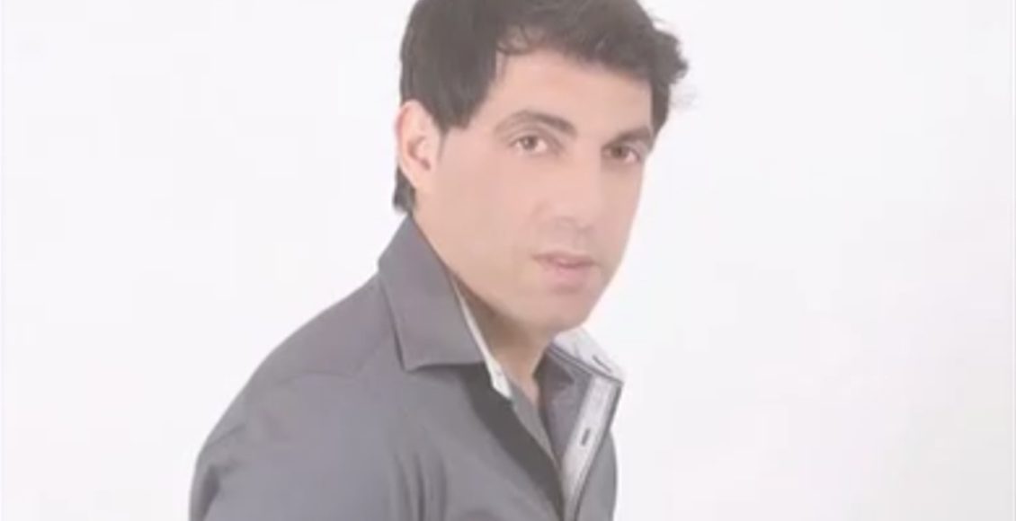 Άγρια-δολοφονία-στην-Καρδίτσα:-Μαχαιρωμένος-εντοπίστηκε-51χρονος-τραγουδιστής-σε-σπίτι-–-Προσήχθη-ο-ιδιοκτήτης