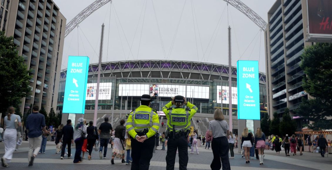 to-community-shield-αλλάζει-χώρα-λόγω…-συναυλίας!