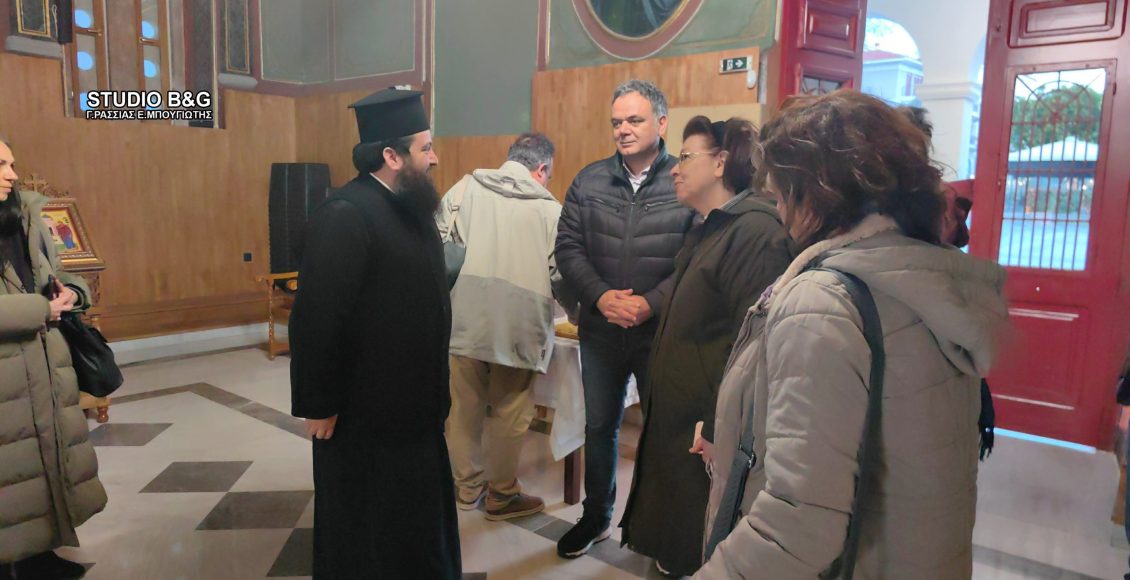 Επίσκεψη-της-Υπουργού-Πολιτισμού-Λίνας-Μενδώνη-στον-Ιερό-Ναό-Αγίου-Νικολάου-Ναυπλίου