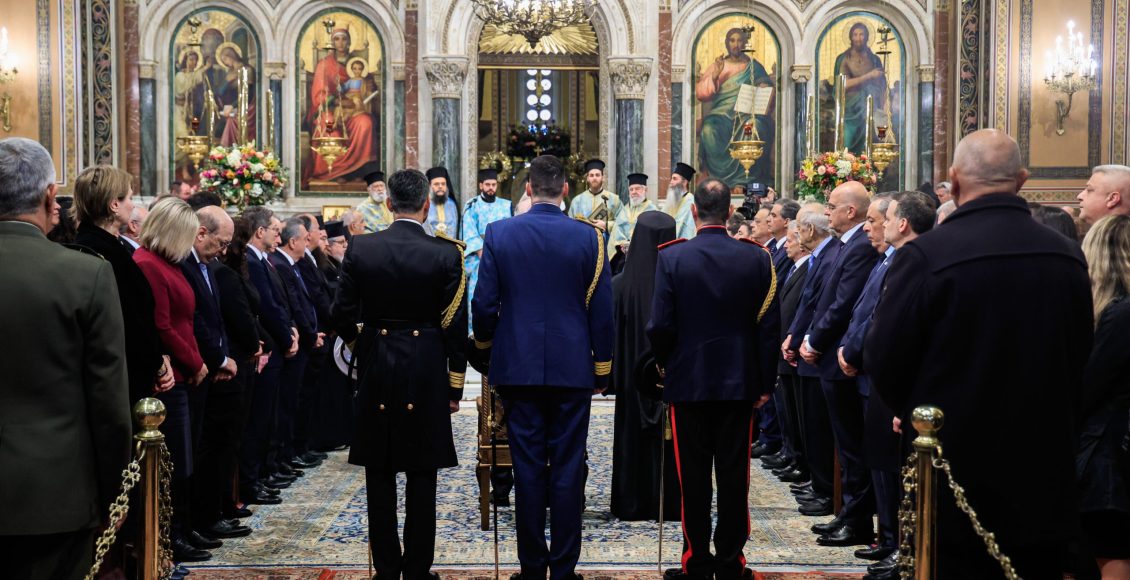 Η-Δοξολογία-της-25ης-Μαρτίου-στη-Μητρόπολη-Αθηνών-(ΒΙΝΤΕΟ)