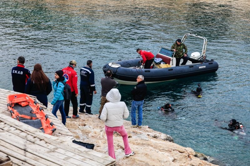 Εντοπίστηκε-η-σορός-του-34χρονου-δύτη-στα-Λιμανάκια-Βουλιαγμένης