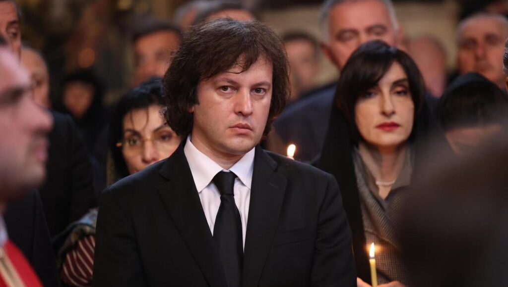 Πρωθυπουργός-Γεωργίας:-Καμία-κυβερνητική-ανάμιξη-στην-διαδικασία-εκλογής-Πατριάρχη