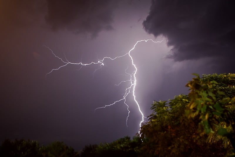 Έντονες-καταιγίδες-στην-Σλοβενία-άφησαν-χιλιάδες-νοικοκυριά-χωρίς-ηλεκτροδότηση