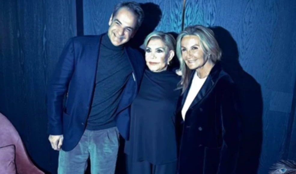 Ο-αποχαιρετισμός-της-Μαρέβας-Γκραμπόφσκι-Μητσοτάκη-στη-Μαρινέλλα-–-«Τα-λόγια-είναι-περιττά-για-όσα-νιώσαμε-ακούγοντας-τα-τραγούδια-σου»