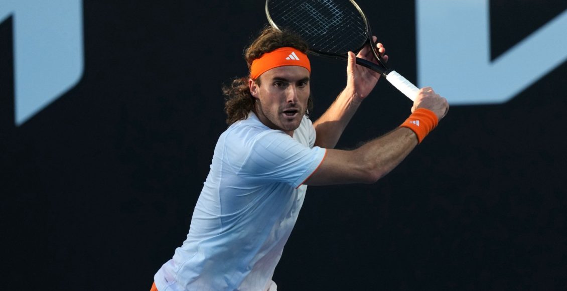 Στέφανος-Τσιτσιπάς:-Κορτ-με-το-όνομά-του-στη-διάσημη-ακαδημία-του-Μουράτογλου