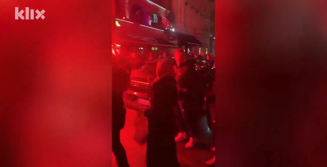 Βοσνία:-«Χαλασμός»-στο-Σαράγεβο-μετά-την-πρόκριση-της-Εθνικής-στο-Μουντιάλ