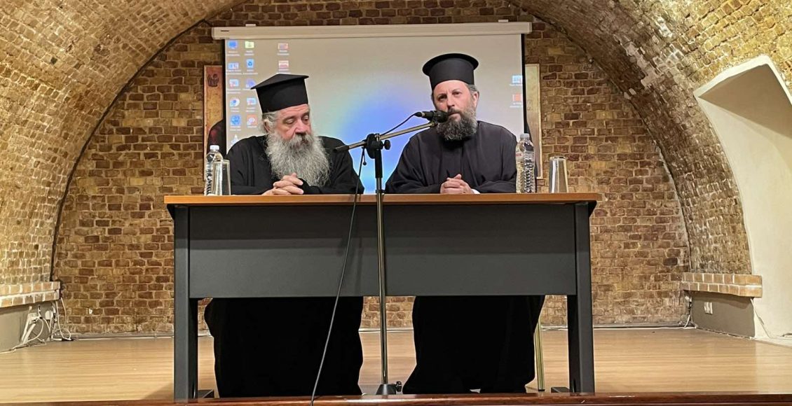 Ο-π.-Γεώργιος-Σχοινάς-στην-έβδομη-συνάντηση-της-Σχολής-Γονέων-της-Μητρόπολης-Κερκύρας