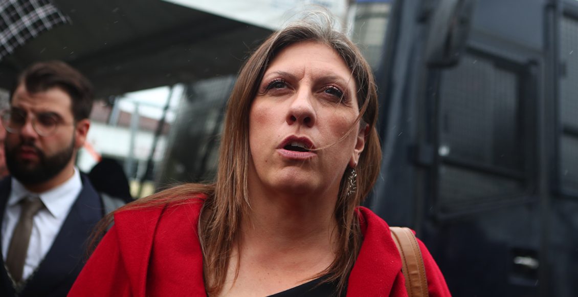 Αυτεπάγγελτη-δικογραφία-σε-βάρος-της-Ζωής-Κωνσταντοπούλου-–-Τράβηξε-βίντεο-αστυνομικούς-στη-δίκη-για-τα-Τέμπη