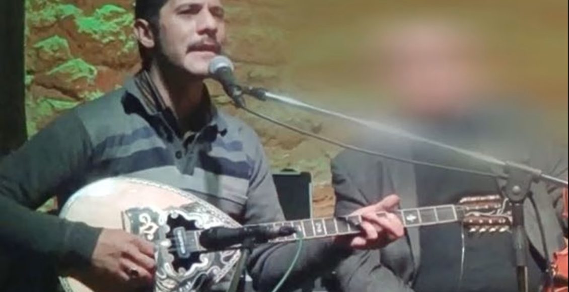 Μυστήριο-από-την-εξαφάνιση-του-μουσικού-Άκη-Αξιώτη-–-Σπαρακτική-έκκληση-της-μητέρας-του