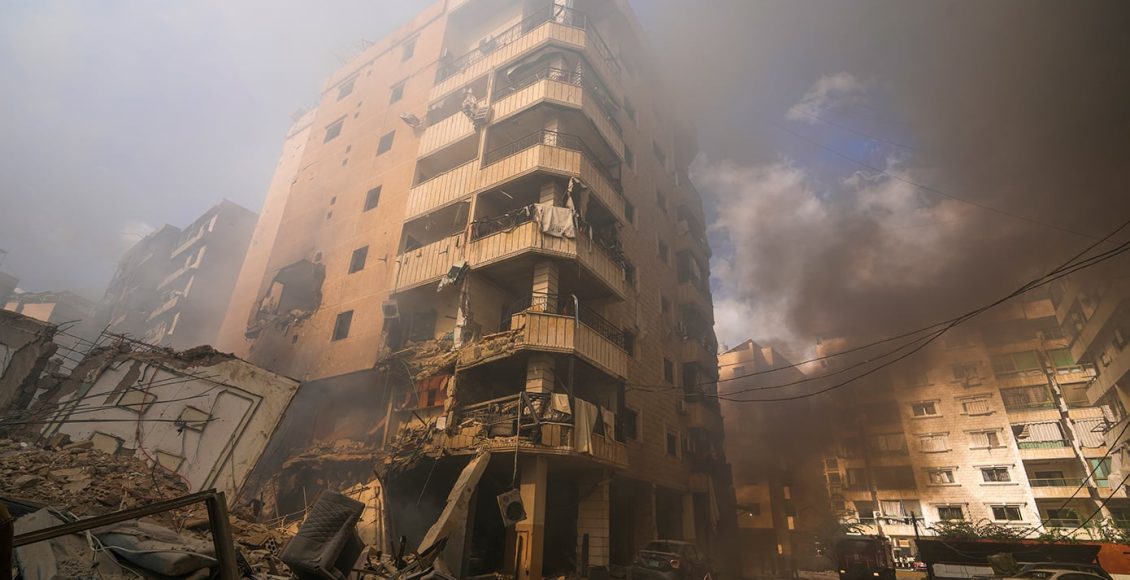 Νέα-ισραηλινά-πλήγματα-στη-Βηρυτό-μετά-την-καταστροφή-μιας-ακόμη-γέφυρας-στον-ποταμό-Λιτάνι