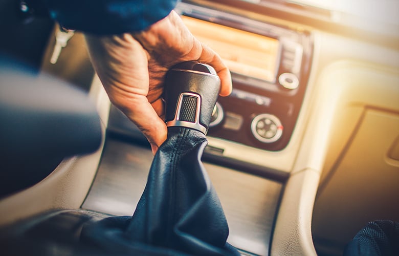 Συνελήφθη-23χρονος-που-έτρεχε-με-170-χλμ/ώρα-στην-ΕΟ.-Θεσσαλονίκης-–-Μουδανιών