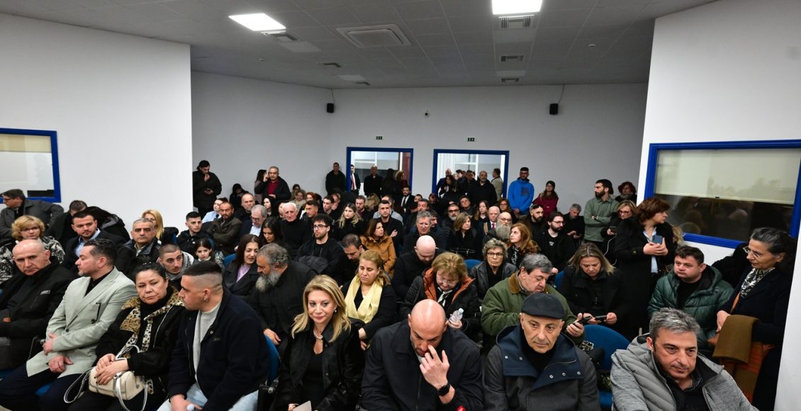 Τέμπη:-«Συγκεκριμένη-δικηγόρος-κινήθηκε-εκτός-δεοντολογίας»-–-Τι-λένε-οι-δικηγορικοί-σύλλογοι,-γιατί-«φωτογραφίζουν»-τη-Ζωή-Κωνσταντοπούλου