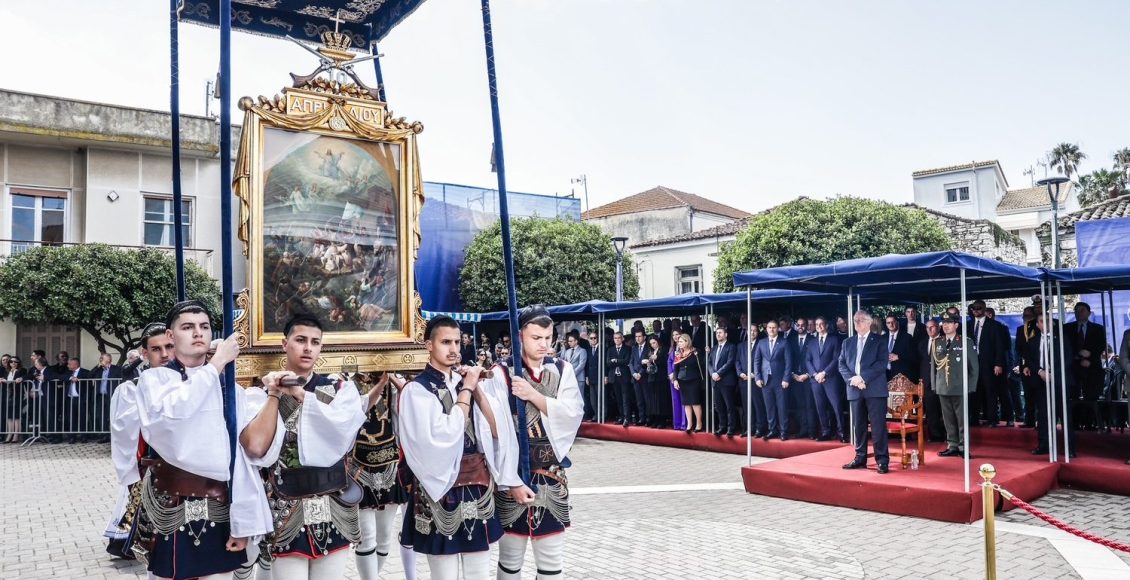 Αρχιεπίσκοπος-Ιερώνυμος:-«Το-έθνος-ακουμπά-με-ευλάβεια-στο-Μεσολόγγι»-–-Ιστορικός-εορτασμός-στην-Ιερά-Πόλη-για-τα-200-χρόνια-από-την-ηρωική-Έξοδο