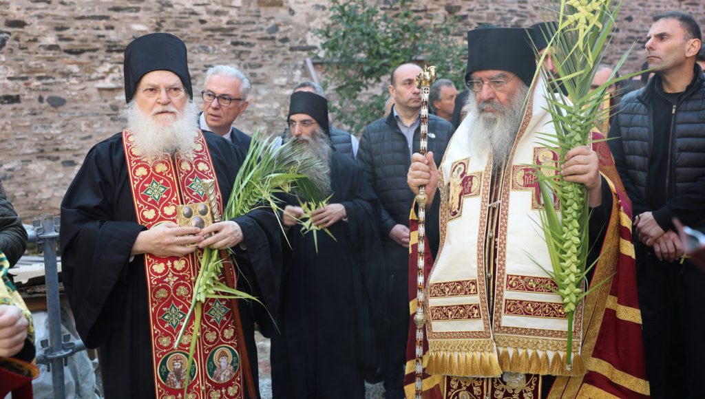 Η-Κυριακή-των-Βαΐων-στην-ΙΜΜ.-Βατοπαιδίου-(ΦΩΤΟ)