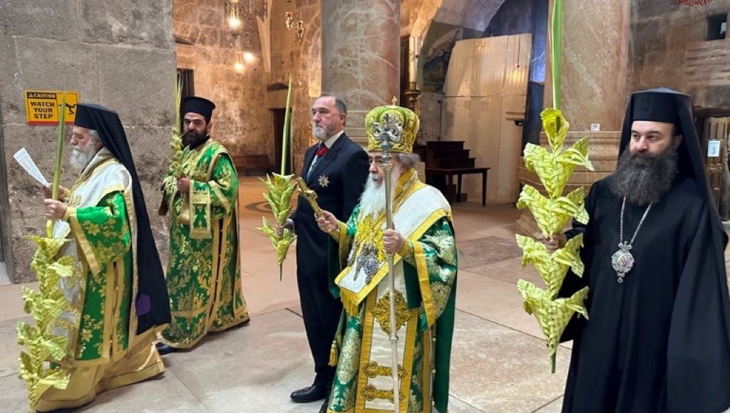 Η-Κυριακή-των-Βαΐων-στον-Πανίερο-Ναό-της-Αναστάσεως