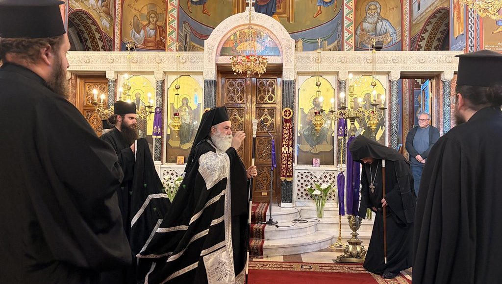 Η-Ακολουθία-του-Νυμφίου-στην-Ι.-Μητρόπολη-Κορίνθου