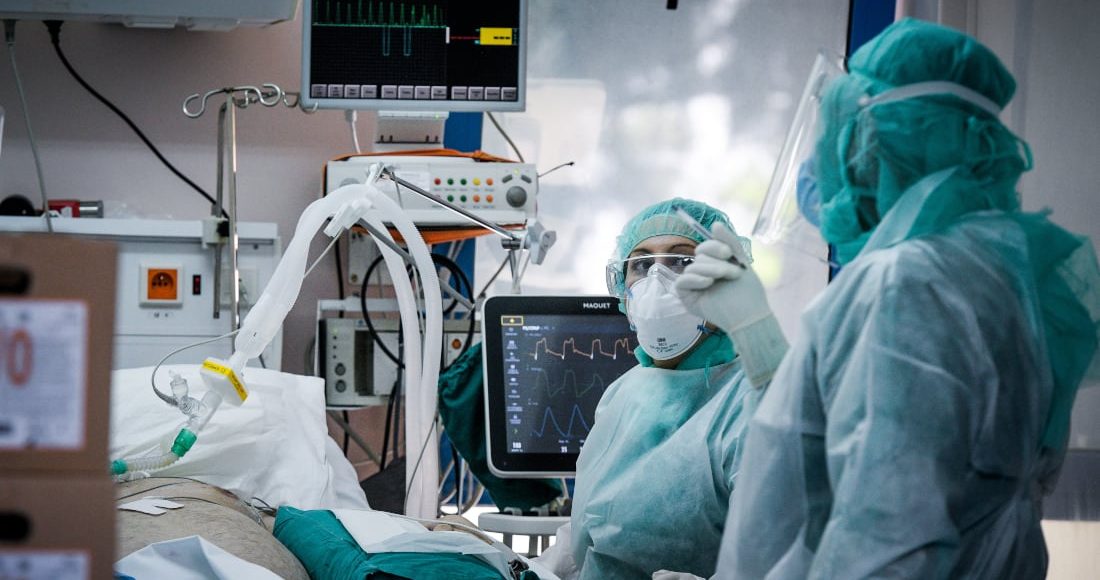 Σε-κρίσιμη-κατάσταση-ο-17χρονος-που-χτυπήθηκε-από-λεωφορείο-στο-κέντρο-του-Πειραιά