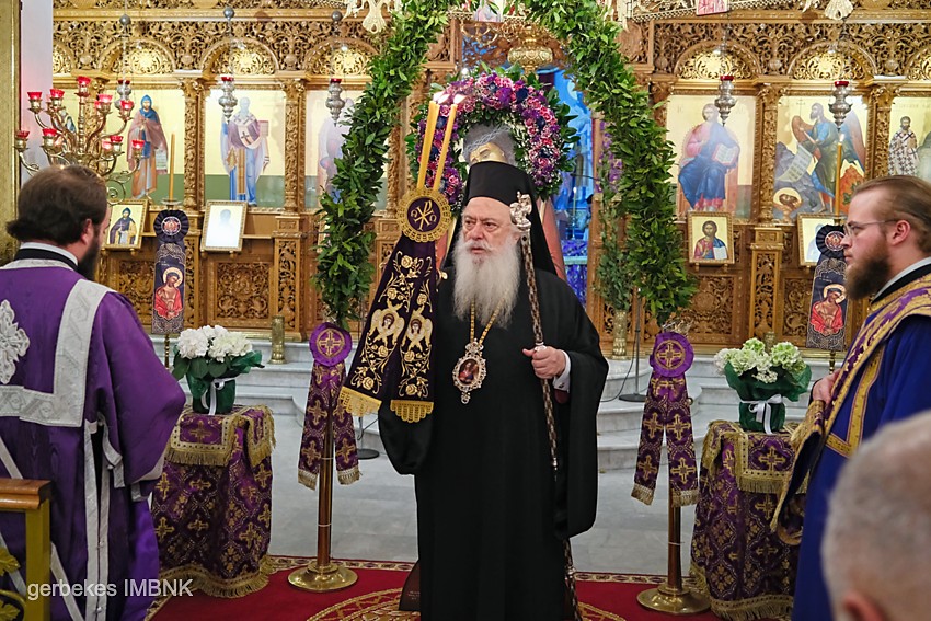 Η-Ακολουθία-του-Νυμφίου-στον-Ι.-Ναό-Αγίου-Αλεξάνδρου-Αλεξανδρείας-–-χειροθεσία-Αναγνώστου