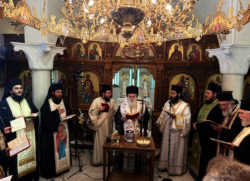 Ευχέλαιο-στο-Νοσοκομείο-Κορίνθου-τέλεσε-ο-Μητροπολίτης-Παύλος