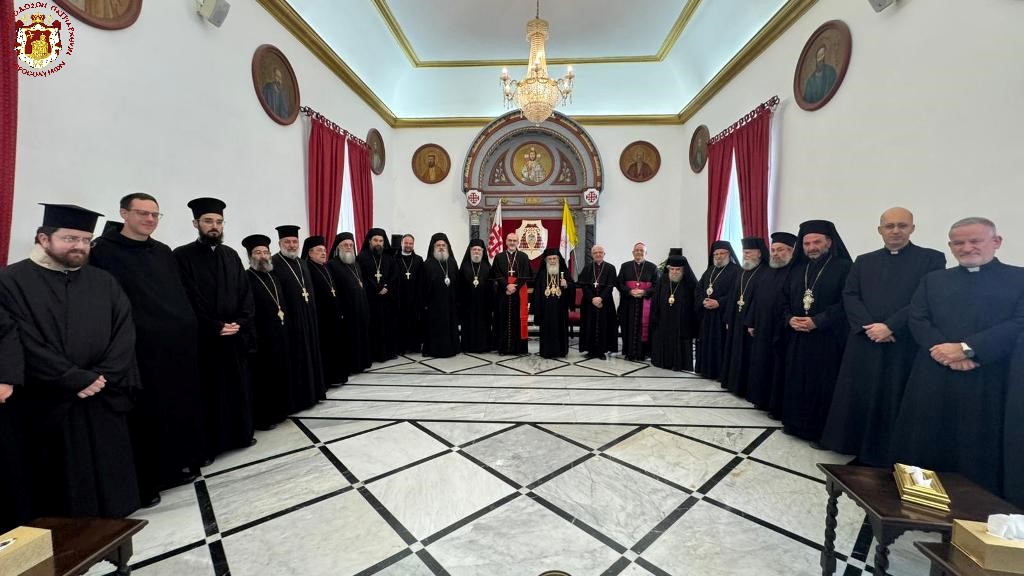 Επισκέψεις-της-Αγιοταφιτικής-Αδελφότητας-για-το-Πάσχα-των-Δυτικών-Εκκλησιών