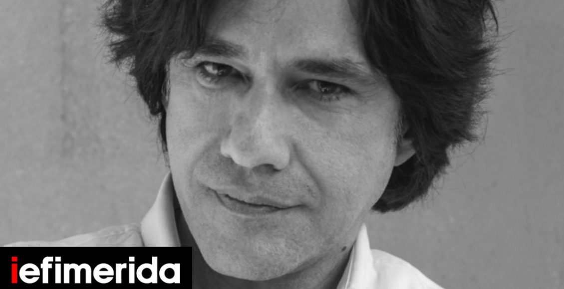 Ο-Αλέξης-Σταμάτης-προτείνει-στο-iefimerida-βιβλία-για-το-Πάσχα-και-αποκαλύπτει-ποια-έχει-στο-κομοδίνο-του-[βίντεο]