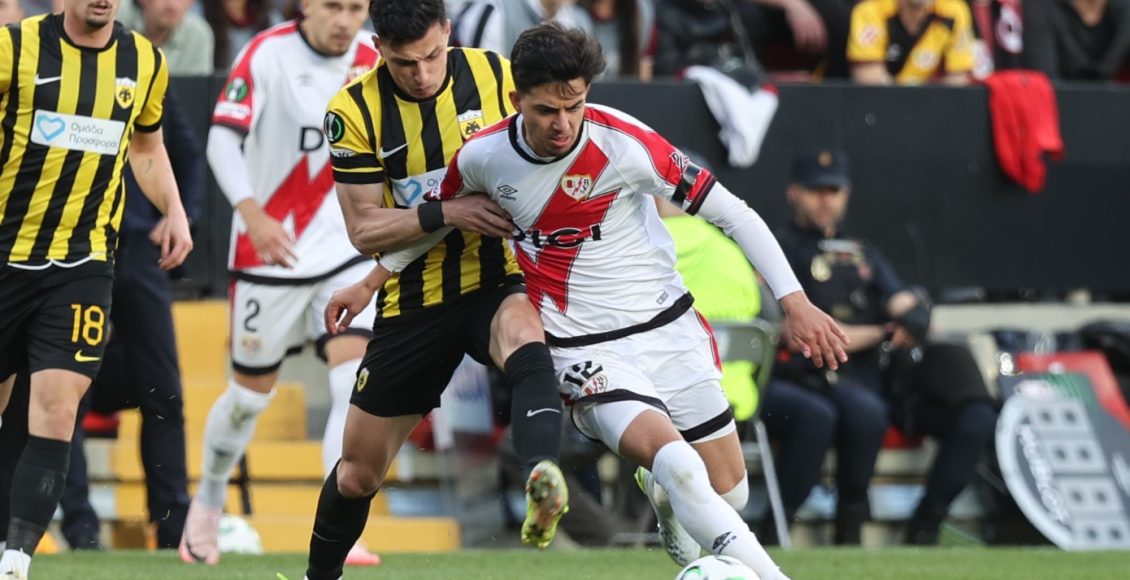 Ράγιο-Βαγιεκάνο-–-ΑΕΚ-3-0:-Κυνηγάει…-επική-ανατροπή-στη-Νέα-Φιλαδέλφεια