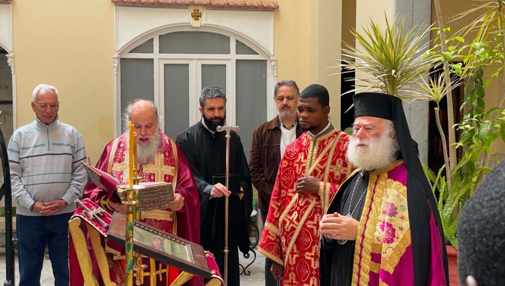 Η-Θεία-Λειτουργία-της-Μεγάλης-Πέμπτης-στην-ΙΜ.-Αγίου-Σάββα-του-Ηγιασμένου