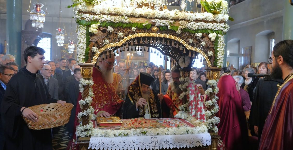 Ο-Εσπερινός-της-Αποκαθηλώσεως-στα-Γιαννιτσά