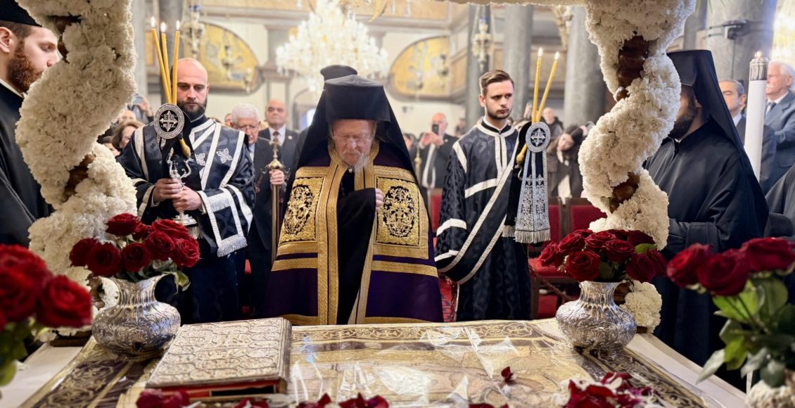 Η-Ακολουθία-του-Εσπερινού-της-Αποκαθηλώσεως-στο-Οικουμενικό-Πατριαρχείο