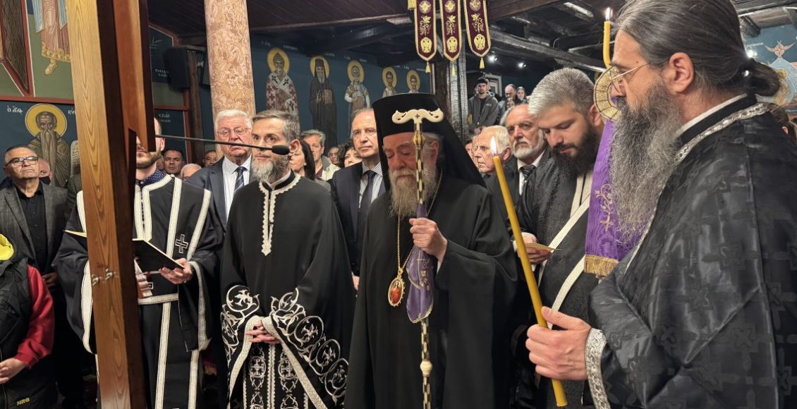 Η-Ακολουθία-των-Παθών-του-Κυρίου-στον-Μητροπολιτικό-Ιερό-του-Αγίου-Νικολάου-Ελευθερουπόλεως