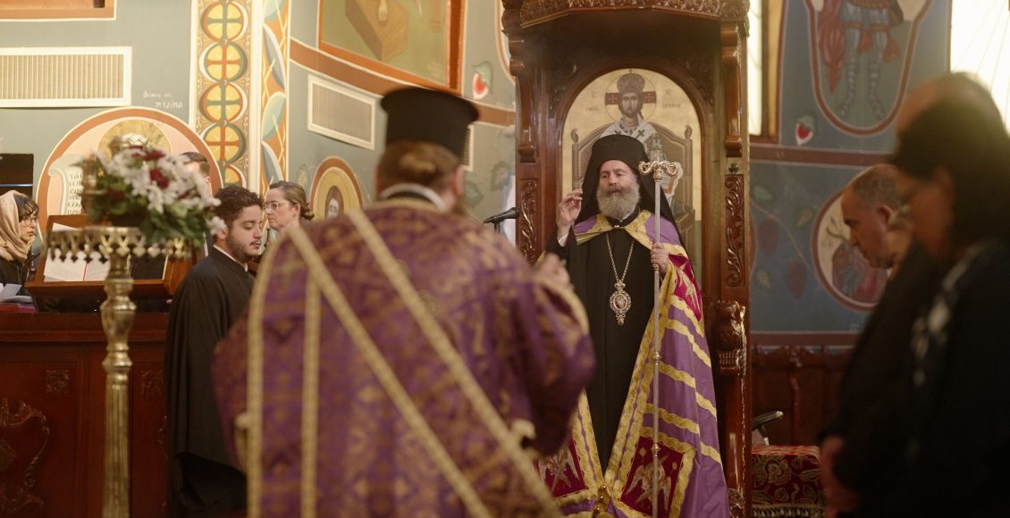 Ο-Αρχιεπίσκοπος-Αυστραλίας-στην-Ι.-Επισκοπή-Χώρας-για-τον-Εσπερινό-της-Αποκαθηλώσεως