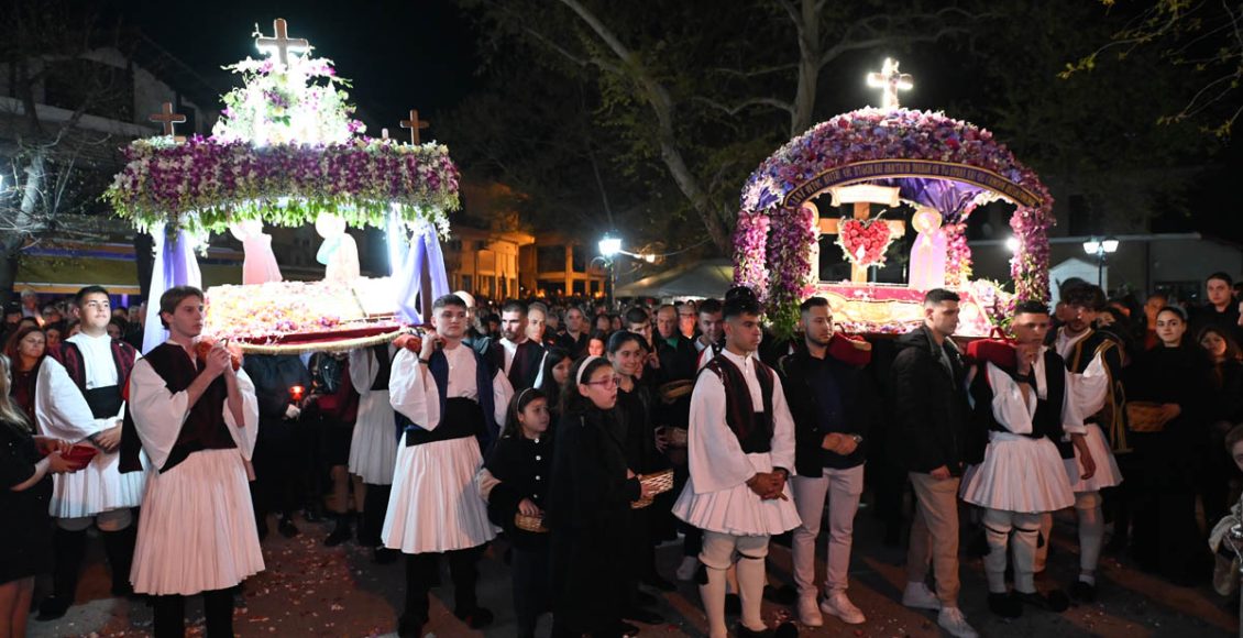 Με-ιδιαίτερη-κατάνυξη-και-τη-συμμετοχή-πλήθους-πιστών-η-Μεγάλη-Παρασκευή-στον-Κολινδρό-Πιερίας