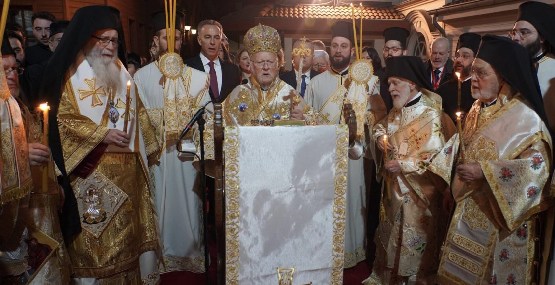 Ο-εορτασμός-της-Αναστάσεως-του-Κυρίου-στο-Φανάρι-–-Μήνυμα-ειρήνης-από-τον-Οικουμενικό-Πατριάρχη